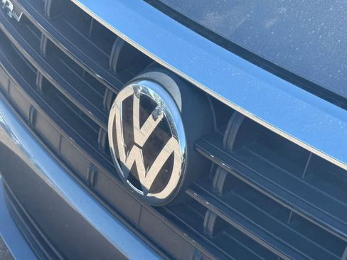 Used 2019 Volkswagen Jetta R-Line w/ R-Line Cold Weather Package image 14