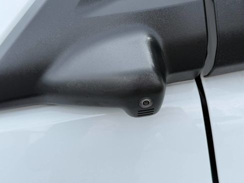 Used 2023 Ford Transit 250 Medium Roof AWD image 38