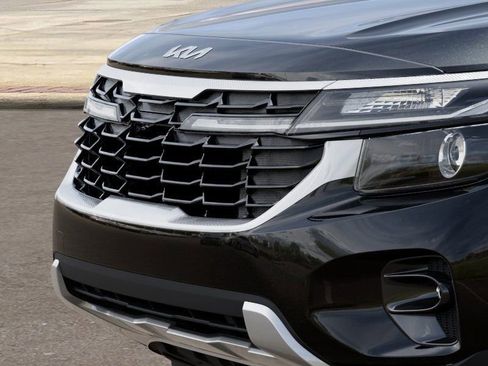 New 2026 Kia Seltos EX image 12