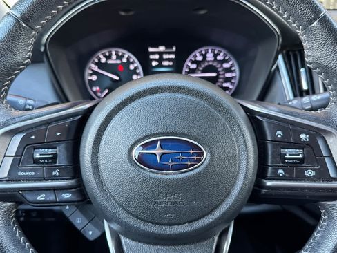 Used 2022 Subaru Outback Premium image 25