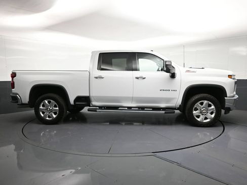 Used 2022 Chevrolet Silverado 2500 LTZ w/ LTZ Plus Package AWD/4WD image 6