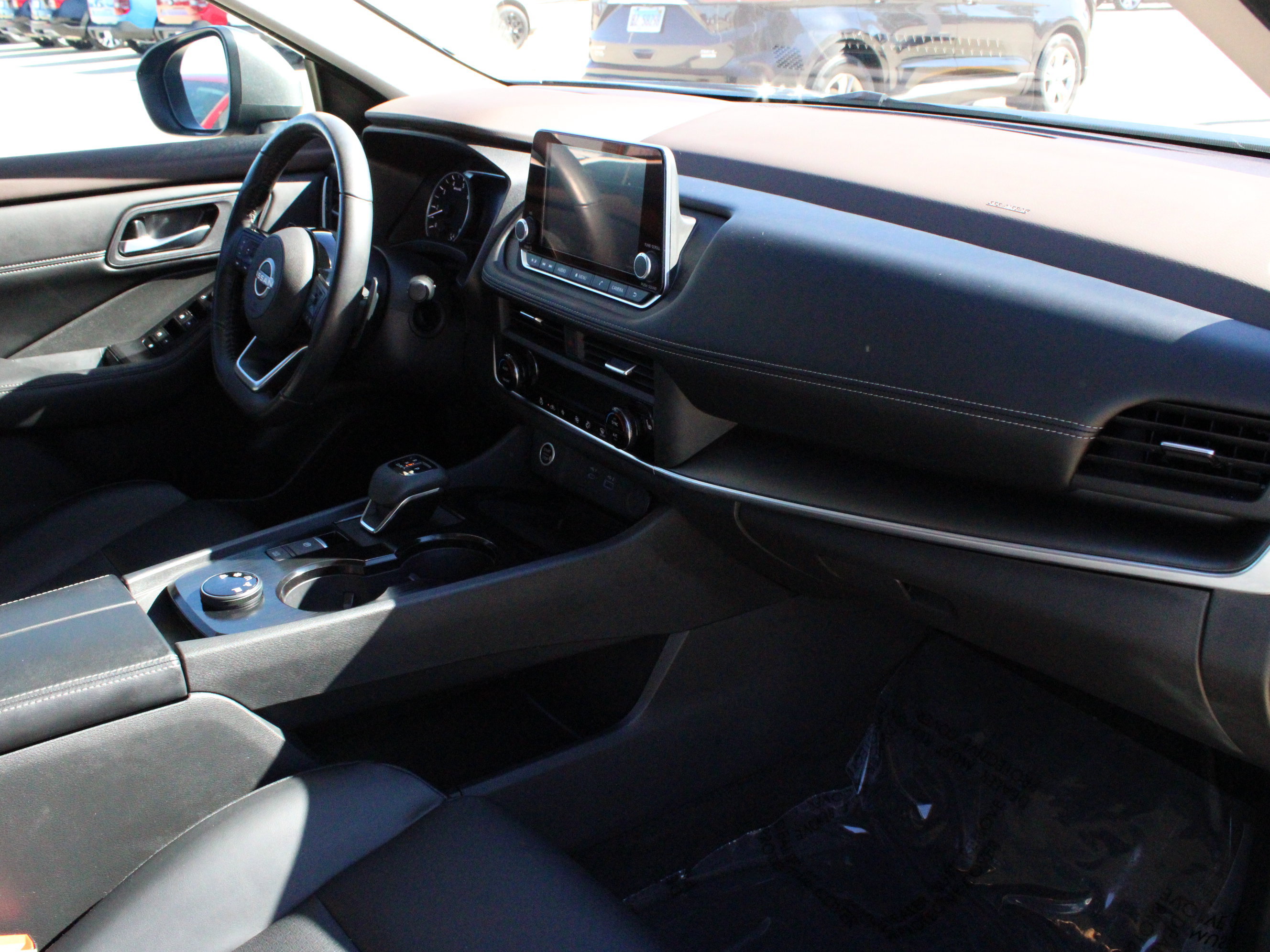 Used 2023 Nissan Rogue SV w/ SV Premium B Package AWD/4WD image 39