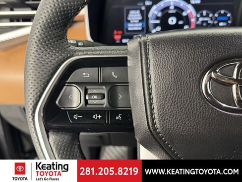 Certified 2025 Toyota Tundra 1794 Edition image 28