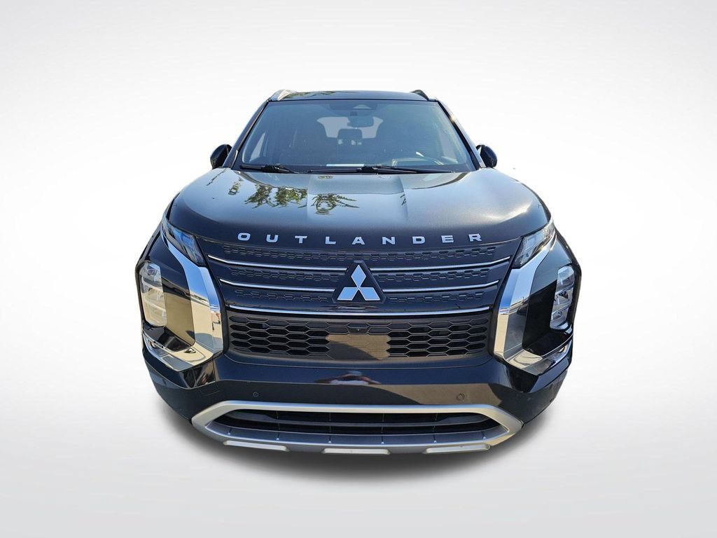 Used 2022 Mitsubishi Outlander SEL FWD image 4