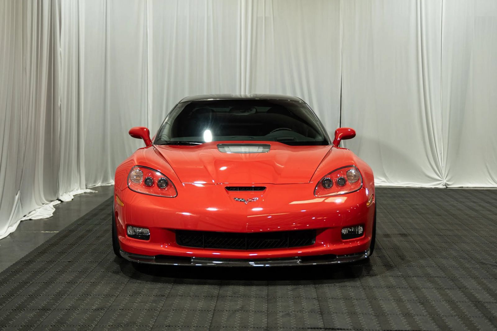 Used 2010 Chevrolet Corvette ZR1 w/ Preferred Equipment Group RWD image 2