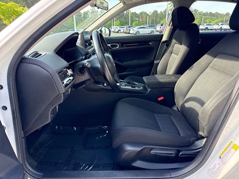 Used 2023 Honda Civic EX image 12