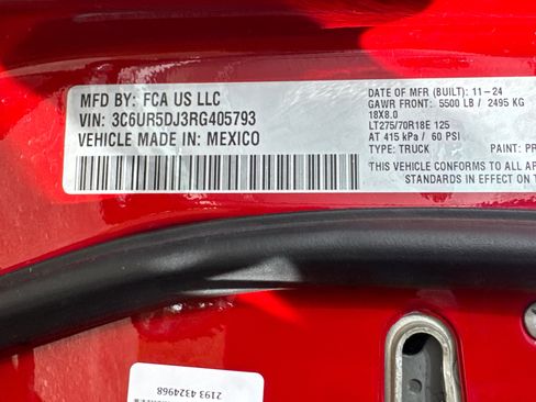 Used 2024 RAM 2500 Big Horn w/ Bed Utility Group image 35