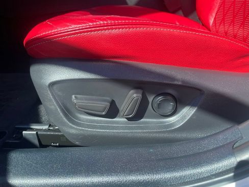 Used 2022 Toyota Camry XSE w/ Cold Weather Package FWD image 16