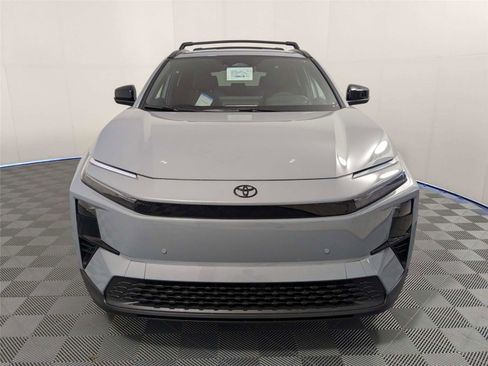 New 2026 Toyota C-HR image 3