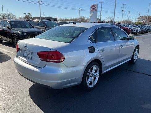 Used 2014 Volkswagen Passat 2.5 SE image 17
