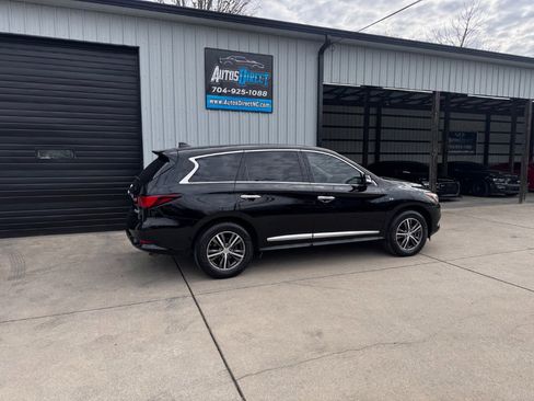 Used 2018 INFINITI QX60 FWD image 14