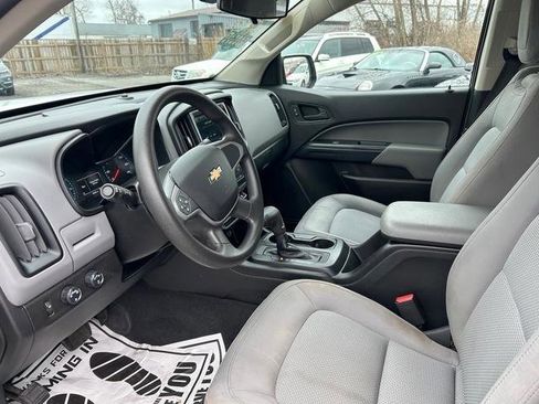 Used 2019 Chevrolet Colorado W/T w/ WT Convenience Package image 4