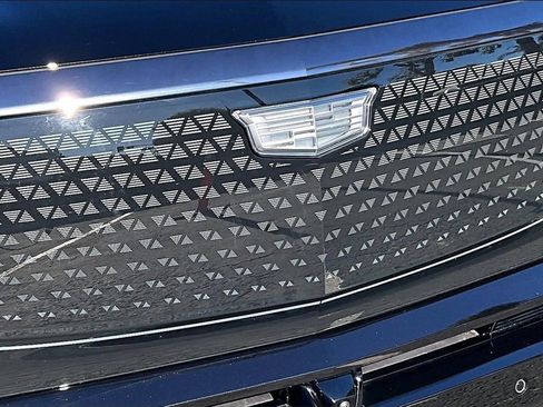 Used 2026 Cadillac Vistiq Sport image 27