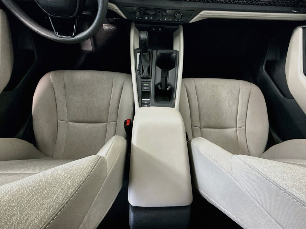 Certified 2024 Honda Accord LX image 16