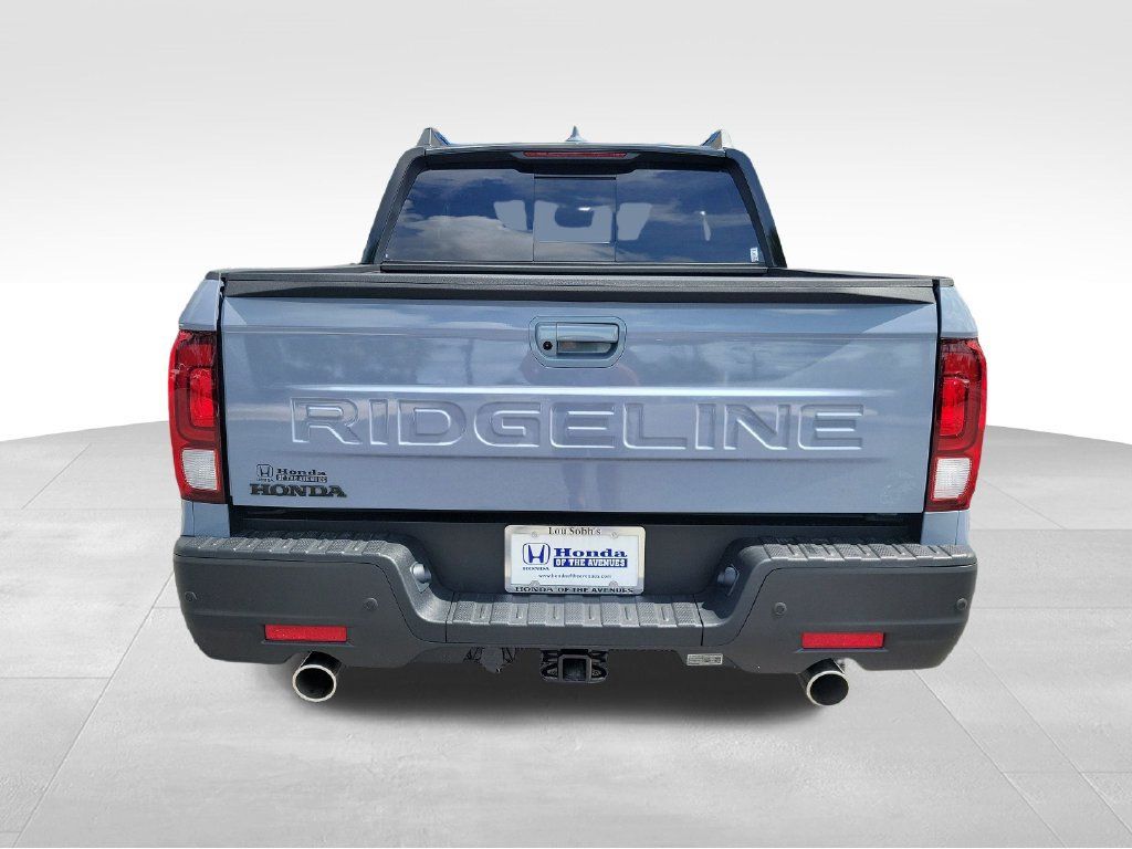 Certified 2026 Honda Ridgeline Black Edition image 9