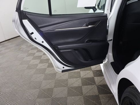 Used 2025 Toyota Camry SE FWD image 22