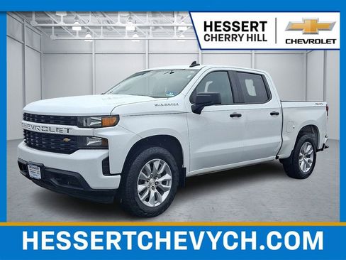 Certified 2020 Chevrolet Silverado 1500 Custom w/ Custom Value Package image 1