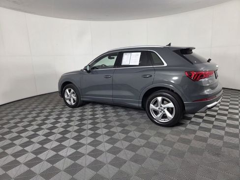 Used 2019 Audi Q3 2.0T Premium w/ Convenience Package AWD/4WD image 7