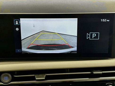 Used 2025 Hyundai Tucson SEL FWD image 22