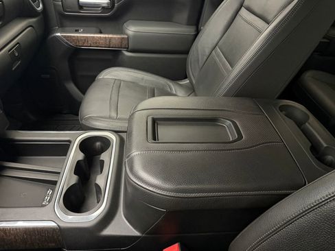 Used 2020 GMC Sierra 2500 Denali w/ Denali Ultimate Package AWD/4WD image 30