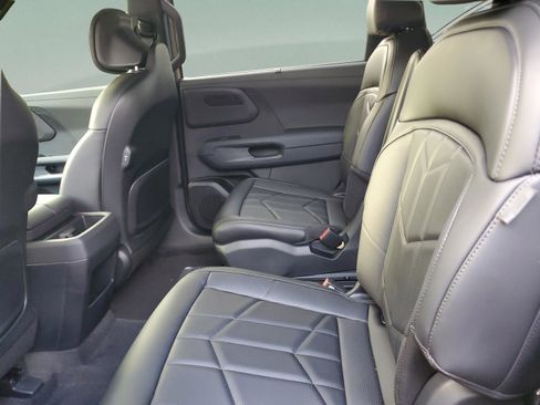 New 2027 Kia Telluride EX X-Line AWD/4WD image 10