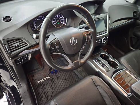 Used 2018 Acura MDX SH-AWD image 2