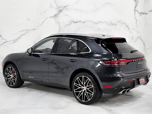 Used 2023 Porsche Macan S AWD/4WD image 9