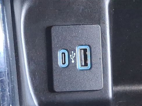 Used 2024 Ford F150 XLT w/ Mobile Office Package image 24