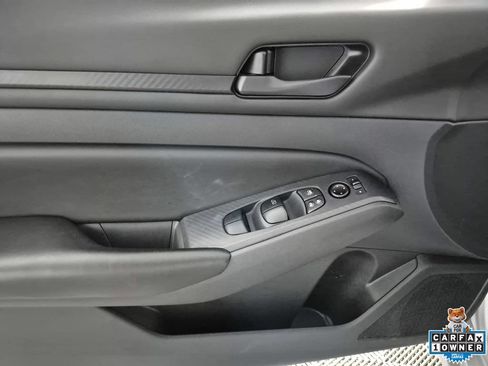 Used 2023 Nissan Altima 2.5 S FWD image 15