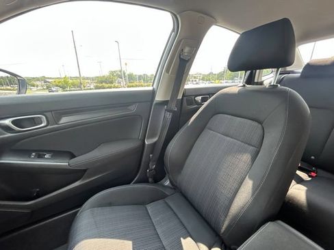 Used 2025 Honda Civic LX image 34