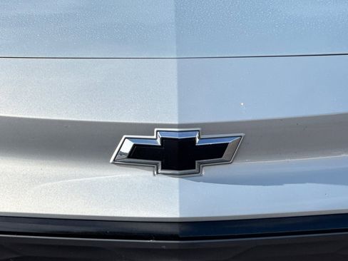 Used 2023 Chevrolet Bolt EUV LT w/ Comfort Package image 42