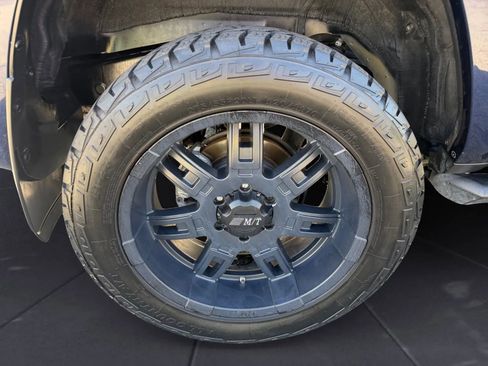 Used 2020 Toyota 4Runner TRD Off-Road Premium w/ Moonroof Package AWD/4WD image 34
