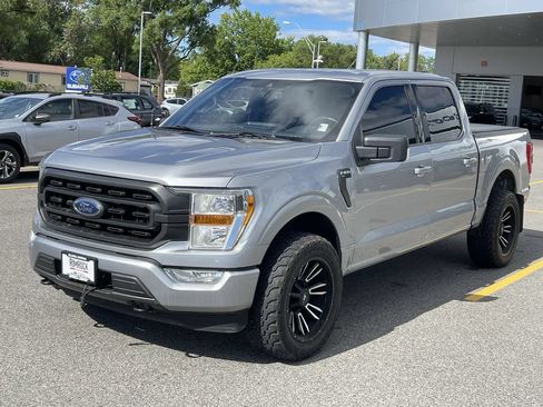 Used 2021 Ford F150 XLT w/ Equipment Group 301A Mid AWD/4WD image 3