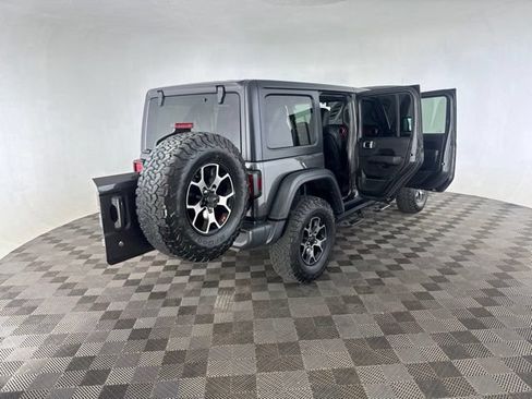 Used 2018 Jeep Wrangler Unlimited Rubicon AWD/4WD image 16