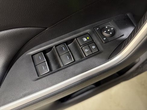 Used 2024 Toyota RAV4 XLE w/ Convenience Package FWD image 19