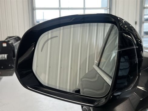 Used 2023 Volvo XC90 B6 Plus w/ Protection Package Premier image 8