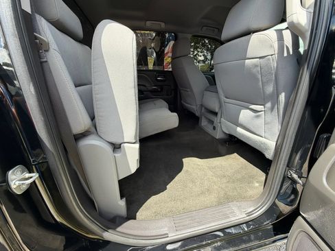 Used 2017 GMC Sierra 1500 SLE w/ SLE Value Package AWD/4WD image 43