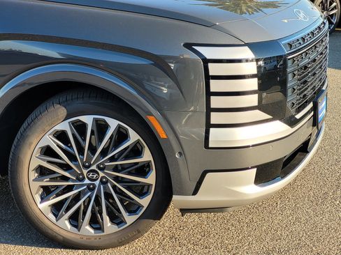 Certified 2026 Hyundai Palisade Calligraphy AWD/4WD image 3