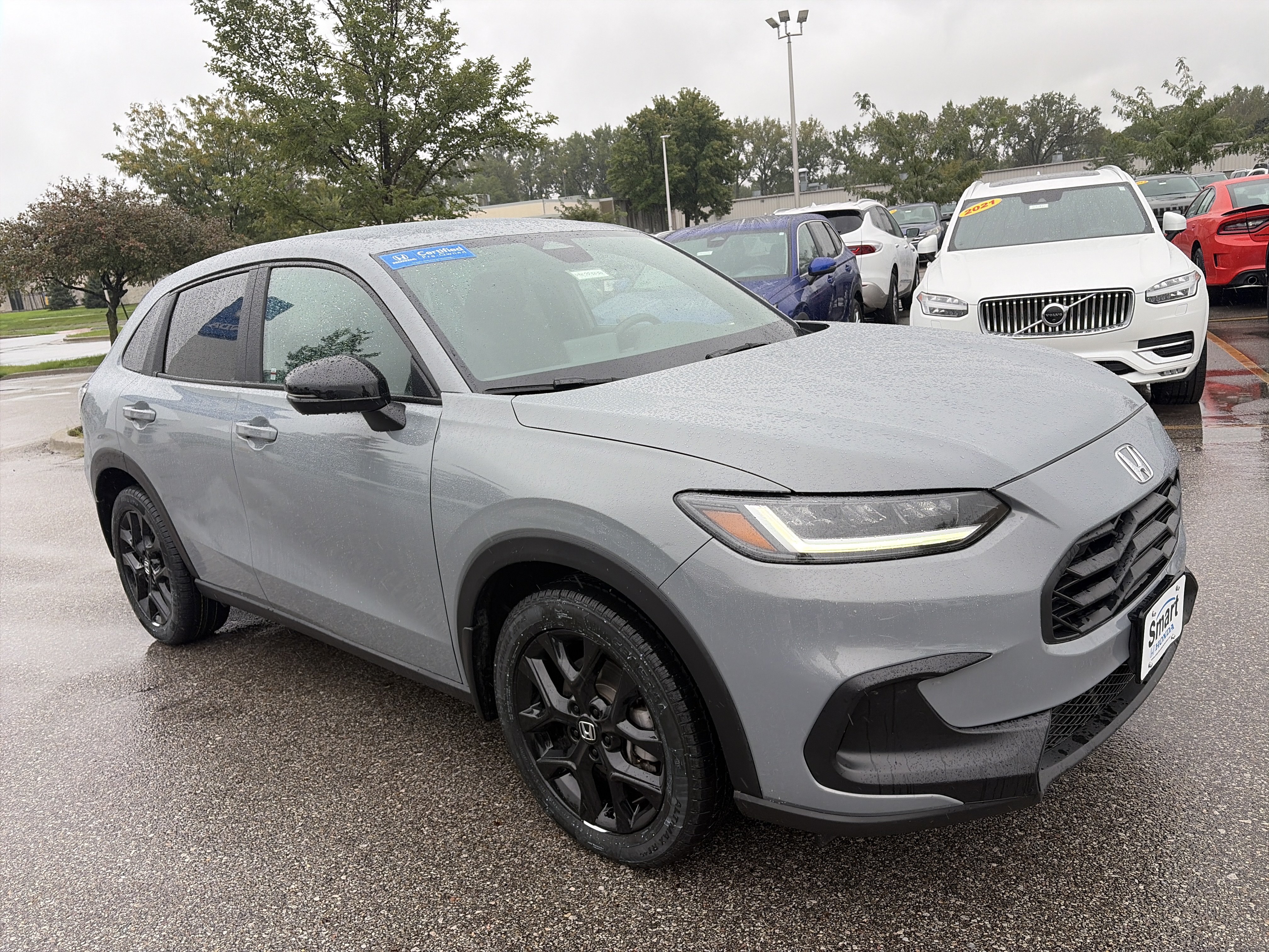 Certified 2025 Honda HR-V Sport image 3
