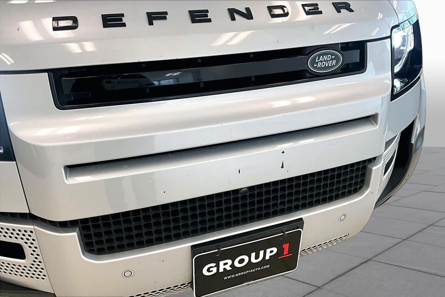 Used 2022 Land Rover Defender 110 AWD/4WD image 28