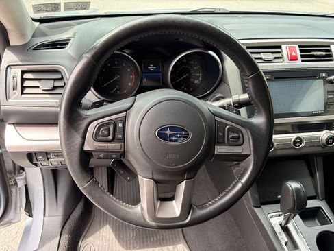 Used 2015 Subaru Legacy 3.6R Limited AWD/4WD image 8