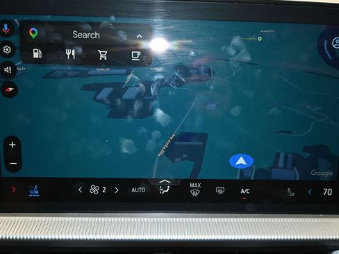 Used 2025 Ford Explorer Platinum RWD image 14