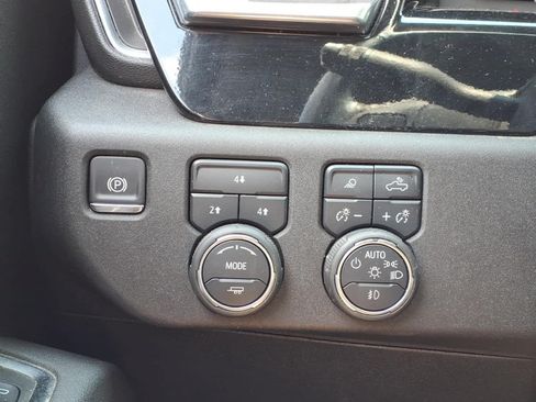 Used 2025 Chevrolet Silverado 3500 LT w/ Safety Package AWD/4WD image 23