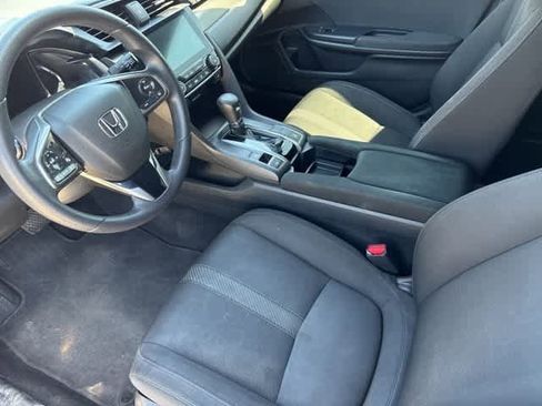 Used 2019 Honda Civic EX image 9