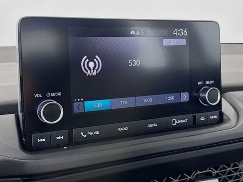 Certified 2023 Honda Accord EX image 24