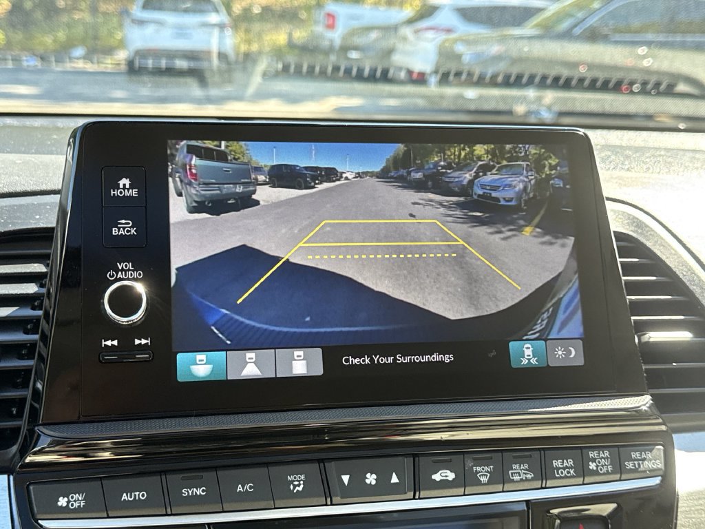 Used 2025 Honda Odyssey EX-L image 24