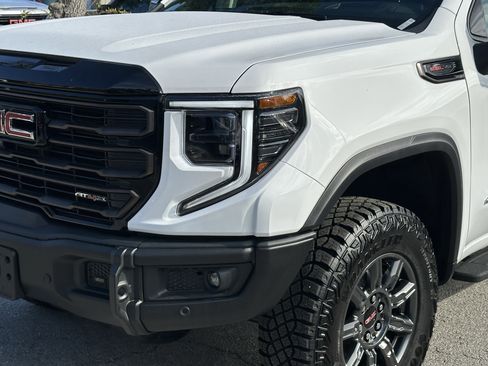 New 2026 GMC Sierra 1500 AT4X AWD/4WD image 9