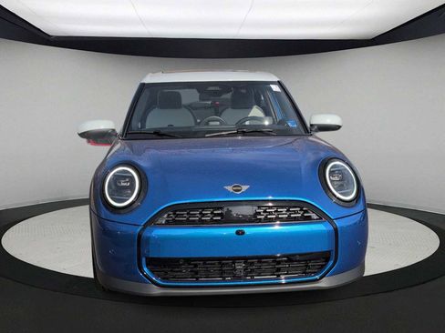 New 2026 MINI Cooper 4-Door Hardtop image 3