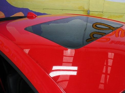 Used 2021 Chevrolet Camaro LT w/ RS Package image 5