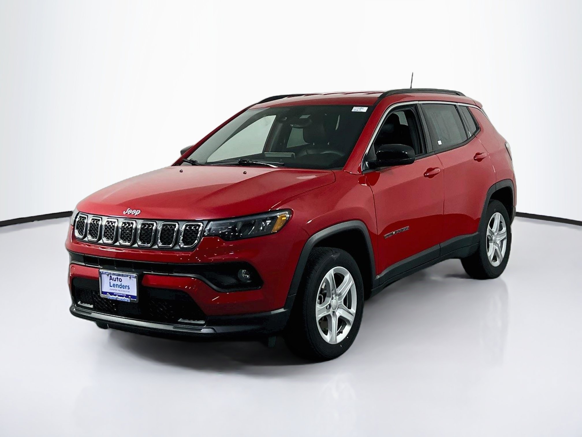 Used 2023 Jeep Compass Latitude w/ Convenience Group AWD/4WD image 1